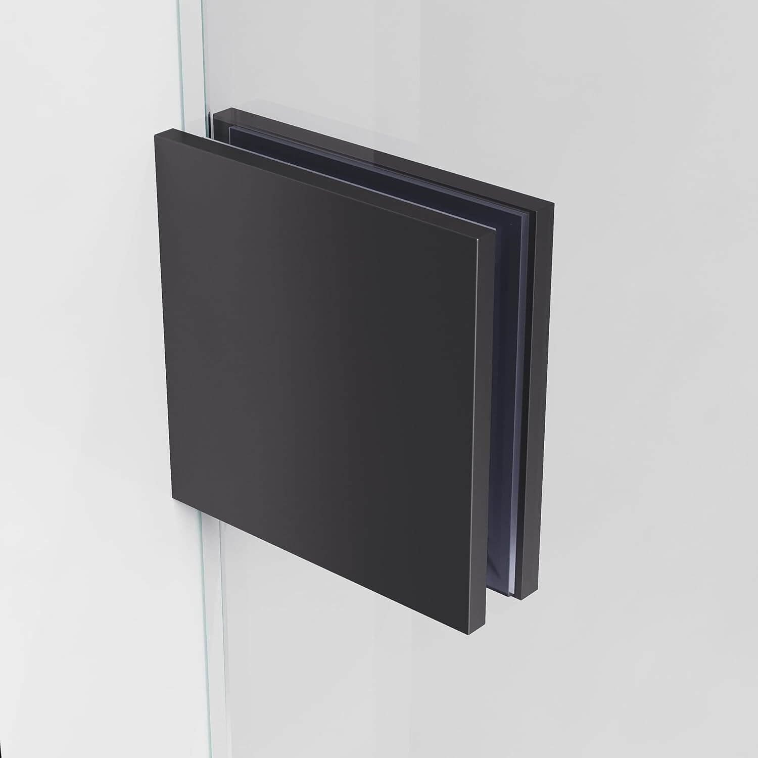 Sturdy Glass Clamp: High-quality stainless steel wall materials ensure safety and stability